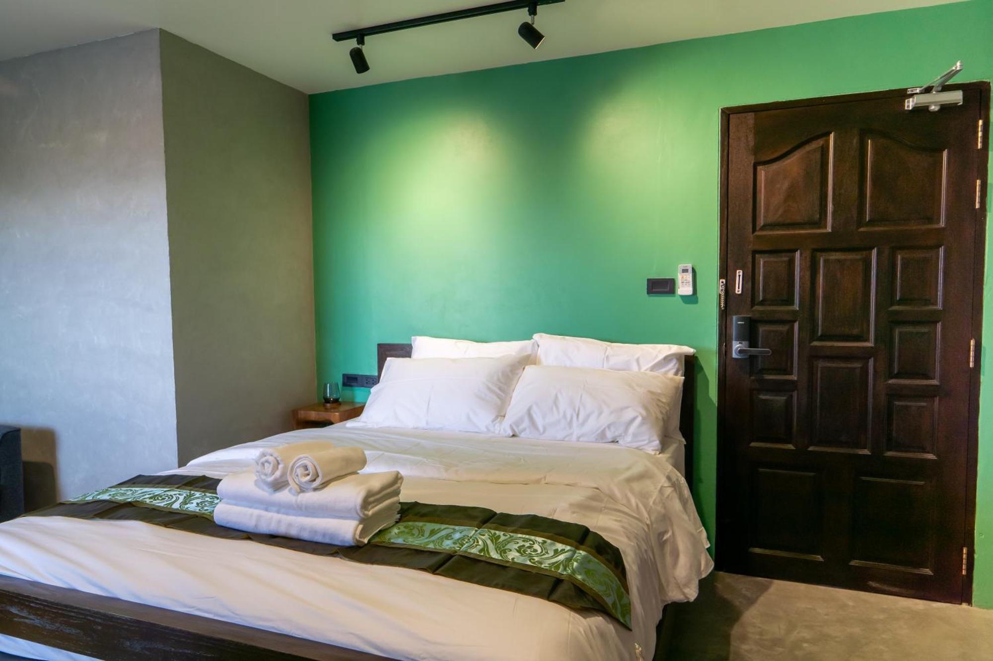 בנגקוק Lo-Ha Guest House, Contactless Check-In מראה חיצוני תמונה