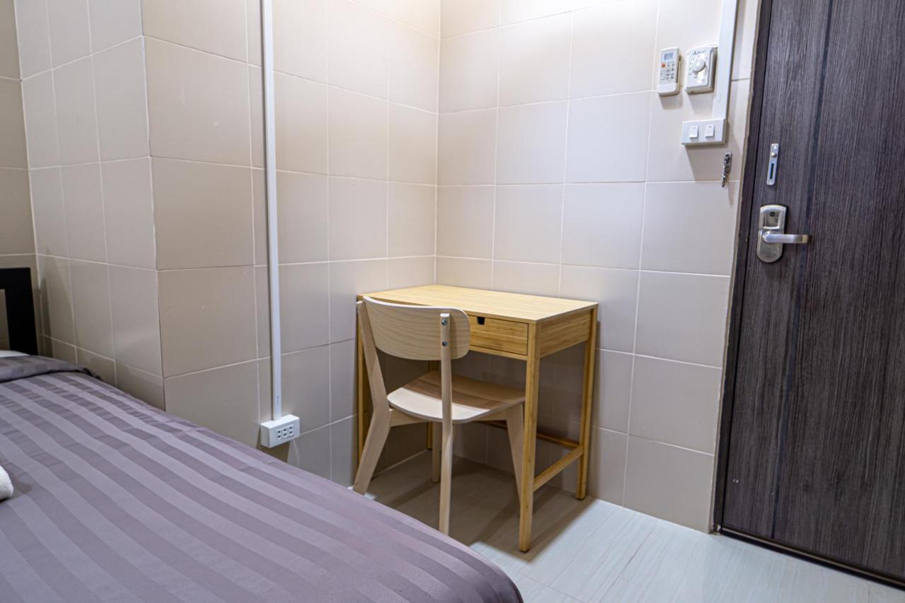בנגקוק Lo-Ha Guest House, Contactless Check-In מראה חיצוני תמונה