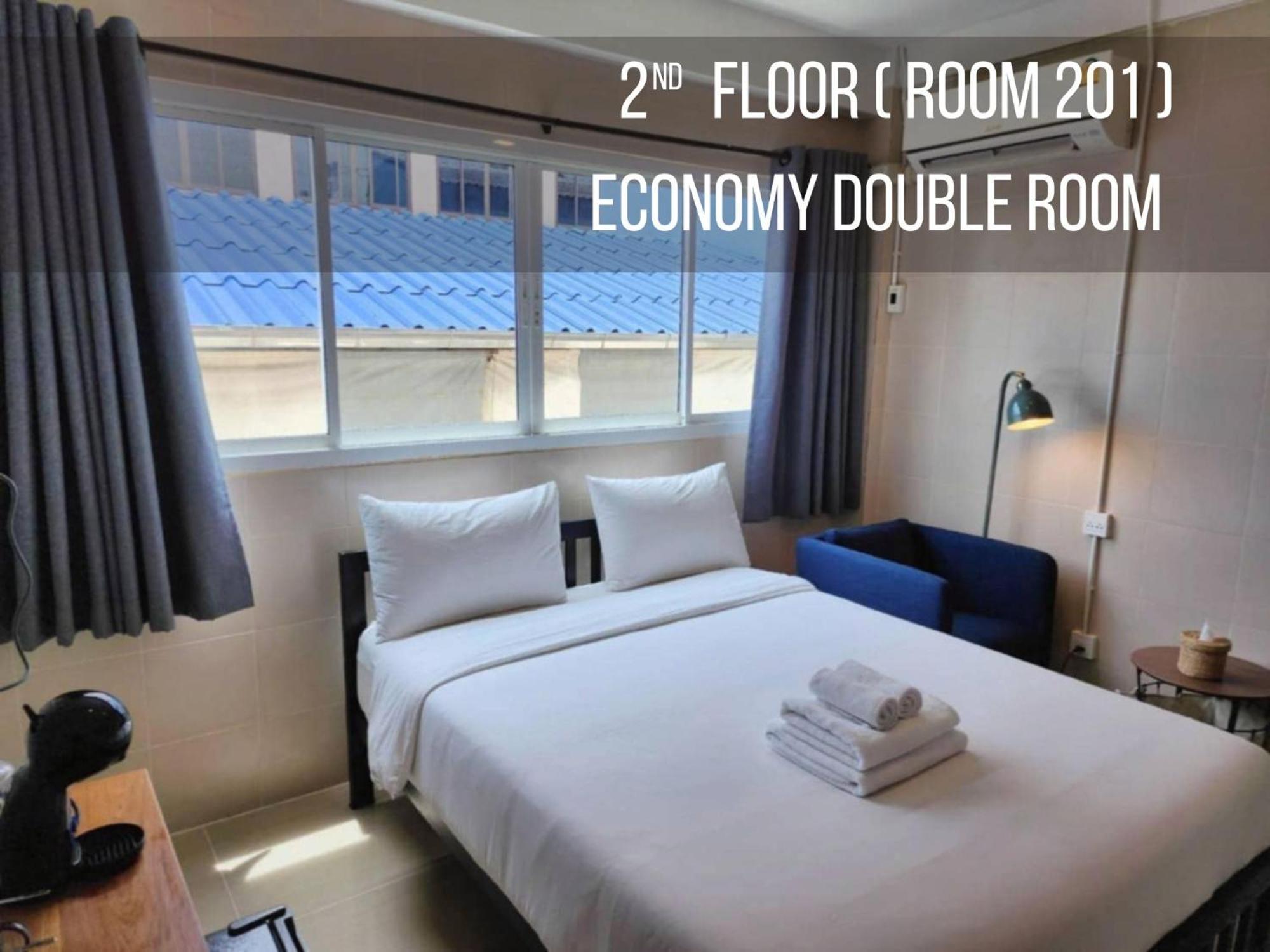 בנגקוק Lo-Ha Guest House, Contactless Check-In מראה חיצוני תמונה